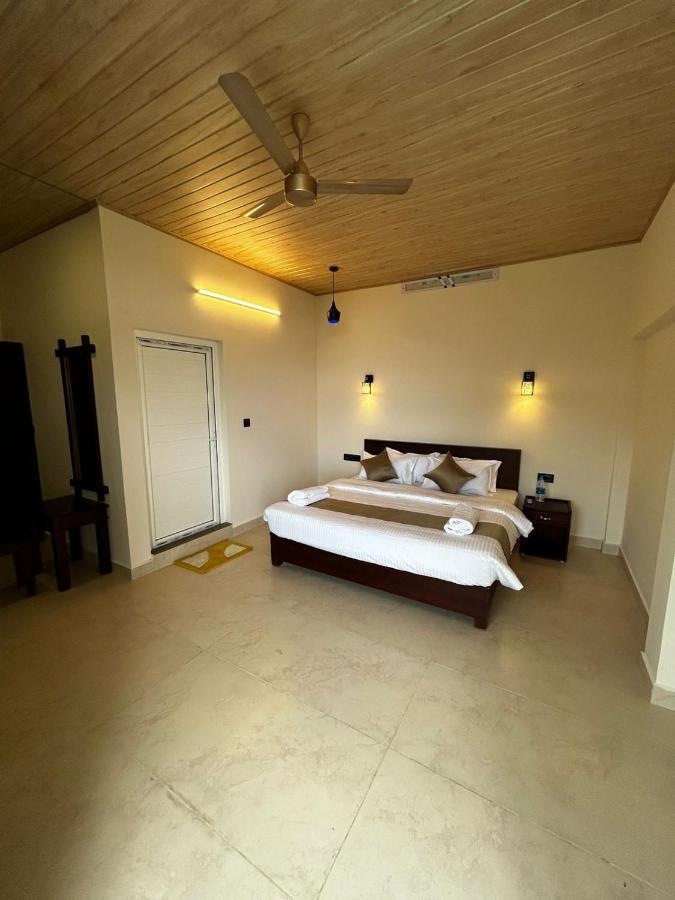 Wild Elephant Resort Kallar Vattiyar 外观 照片
