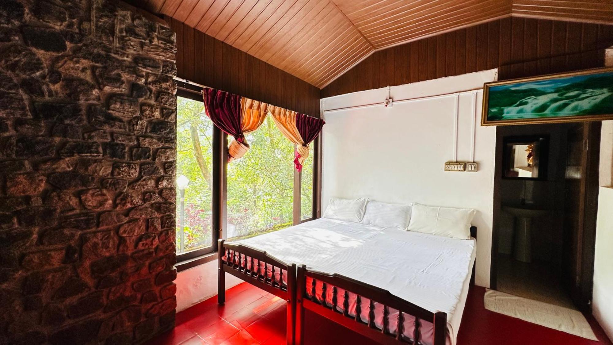 Wild Elephant Resort Kallar Vattiyar 外观 照片